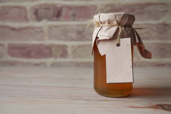 Commercialisation de miel : pourquoi et comment utiliser les étiquettes de miel pour une meilleure vente ?